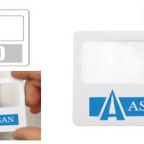 Credit-Card-Magnifier-ZU007805