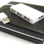CGW-Rectangular-White-4-Port-Hub-v2